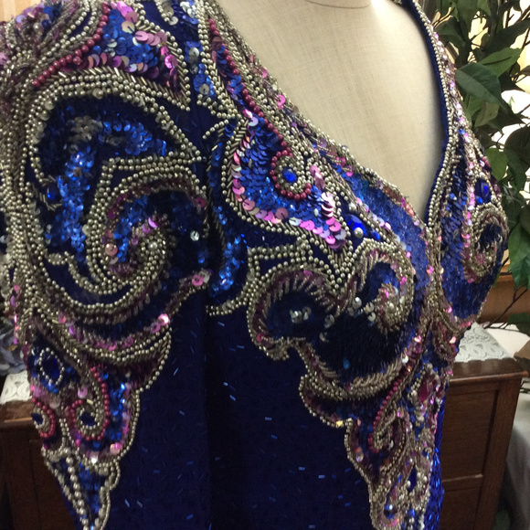 SOLD ... More Pics of Glitzy Silk Blue Sequin Gown - Picture 6 of 8